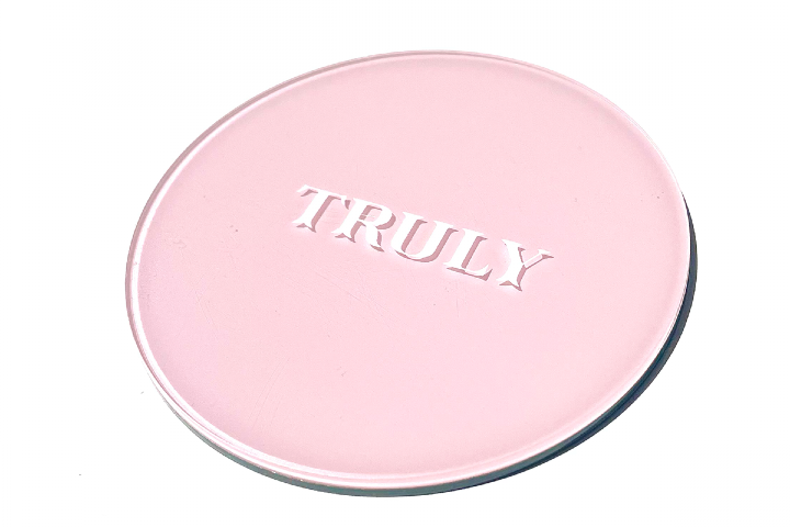 All the Ways to Use Truly's F*cking Hot Mirror