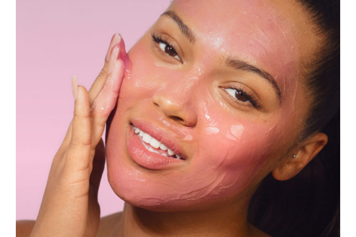 How Celebs Get Ready for the Red Carpet, According to A-List Facialists