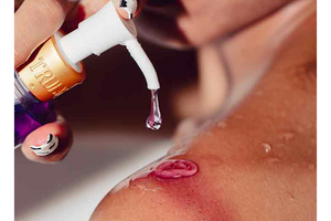 Shower Gel vs Body Wash: Is there Really a Difference?
