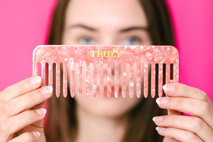 If You Do this to Your Hair, You’re Damaging it