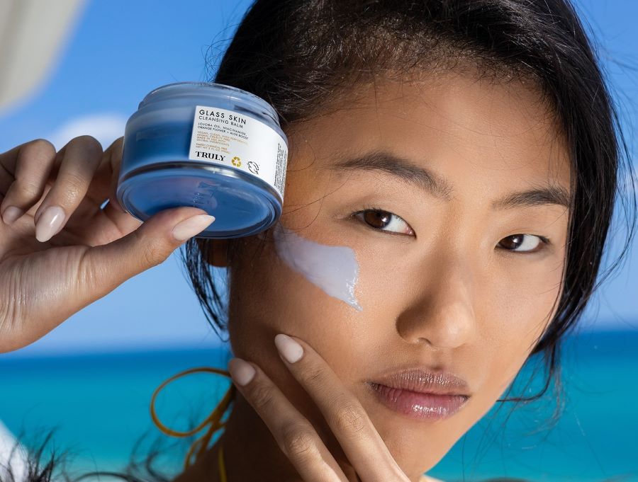How to Get Rid of Oily Skin in 7 Steps