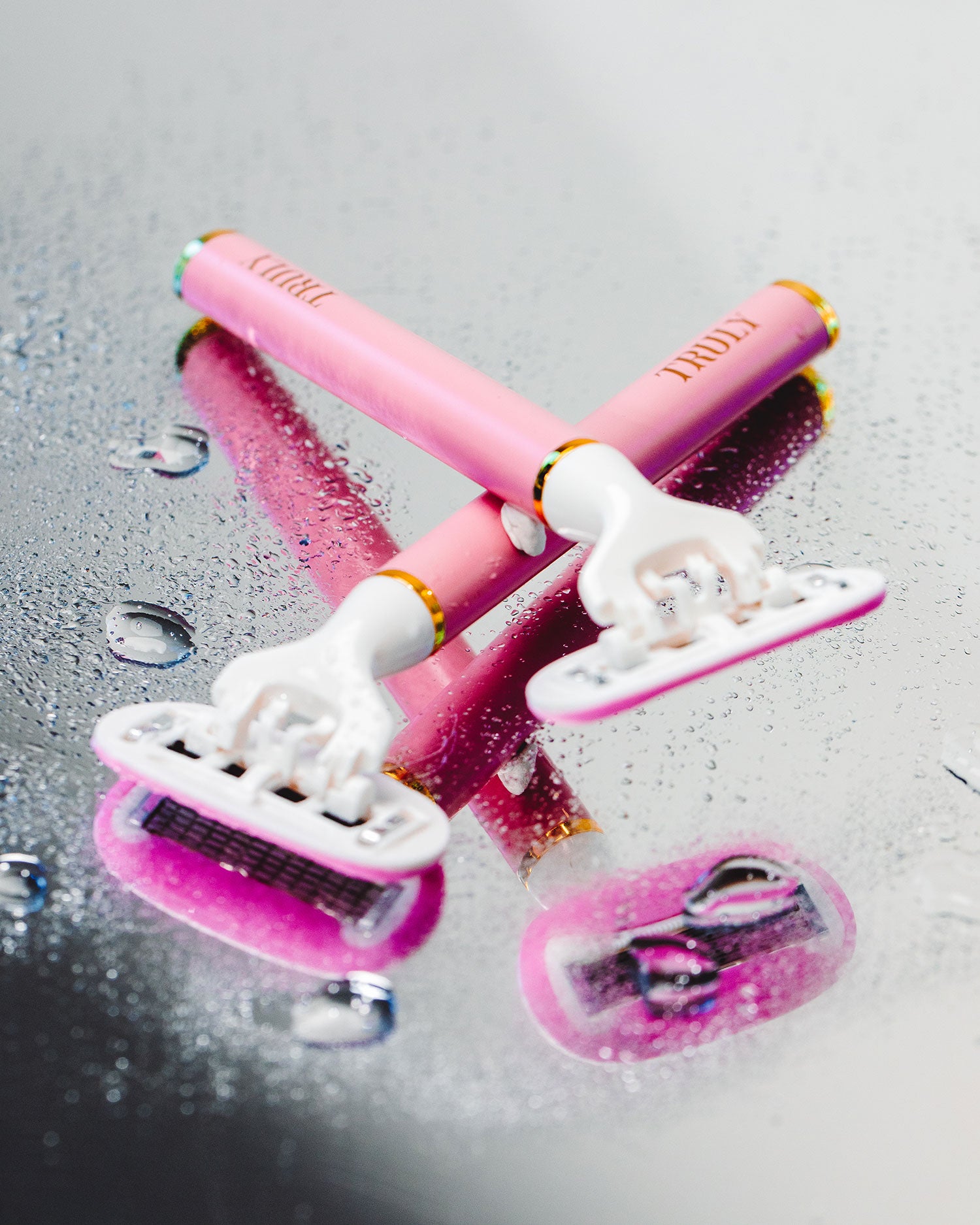 Life shaver starter razor